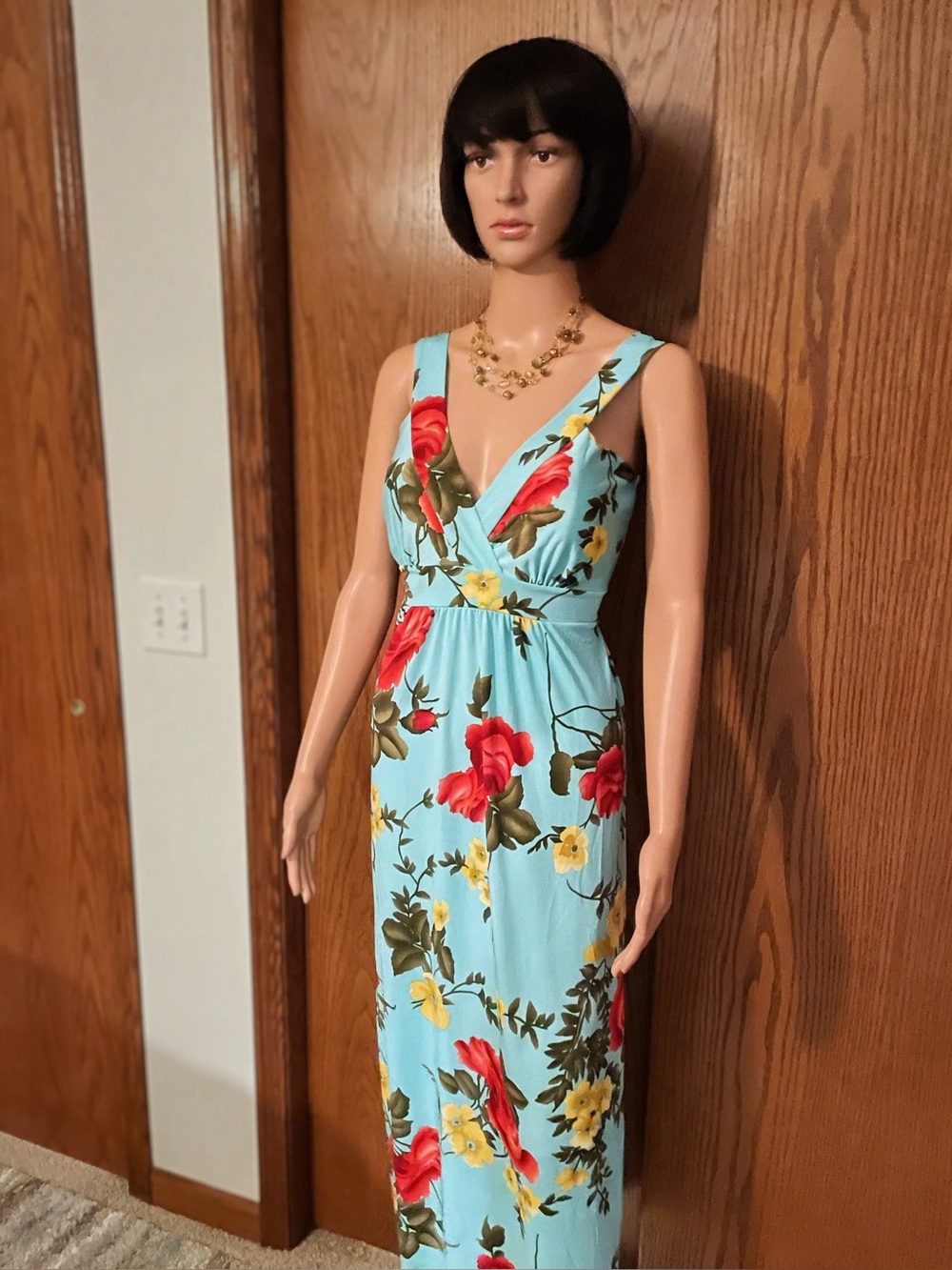 NWT: Pretty Young Thing Maci floral dress